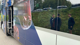 20220901 | Bus Red Bulls Unterhaltung 20220901 | Bus Red Bulls Unterhaltung