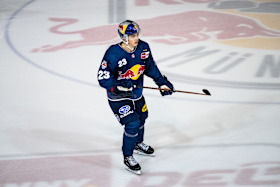 Phillip Sinn EHC-Trikot Phillip Sinn EHC-Trikot