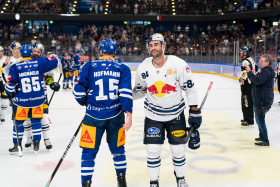 Red Bulls verlieren Testspiel gegen den EV Zug Red Bulls verlieren Testspiel gegen den EV Zug