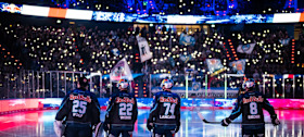 First solemn, then festive: Christmas singing at the game against Iserlohn