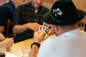 Symbolbild Schafkopf Stammtisch