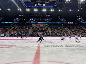 Tag der Schulen: 1.300 Kinder zu Besuch beim Training unserer Red Bulls Tag der Schulen: 1.300 Kinder zu Besuch beim Training unserer Red Bulls