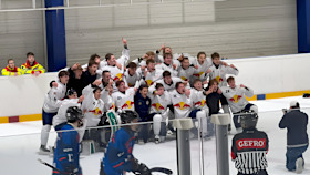 U20 der Rookie Bulls feiert Aufstieg in die DNL2