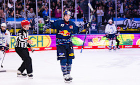 Auch nächste Saison für die Red Bulls im Einsatz: Veit Oswald geht vorerst ni...