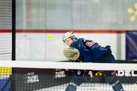 Padel on Ice: Krening und Oswald versuchen die verrückte Sport-Kombination Padel on Ice: Krening und Oswald versuchen die verrückte Sport-Kombination