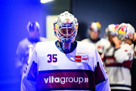 #35 #35