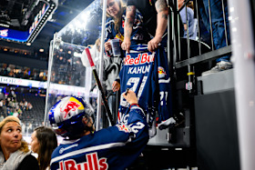 Erste Spiele, erste Erkenntnisse: Was die Red Bulls aus dem DEL-Start mitnehmen Erste Spiele, erste Erkenntnisse: Was die Red Bulls aus dem DEL-Start mitnehmen