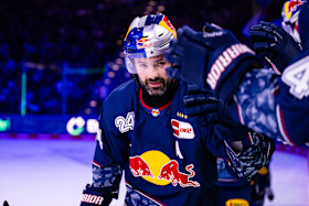 Derbytime am Sonntag: Red Bulls wollen Erfolgslauf gegen Augsburg fortsetzen Derbytime am Sonntag: Red Bulls wollen Erfolgslauf gegen Augsburg fortsetzen