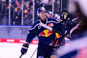 Vor ausverkaufter Kulisse: Red Bulls holen Heimdreier gegen Iserlohn